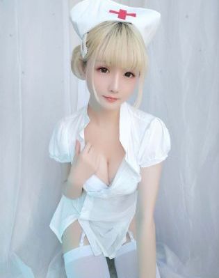 色噜噜狠狠色综合久夜色撩人男同_1080P迅雷高清下载
