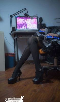 包括四虎永久在线精品免费影视_720手机在线看