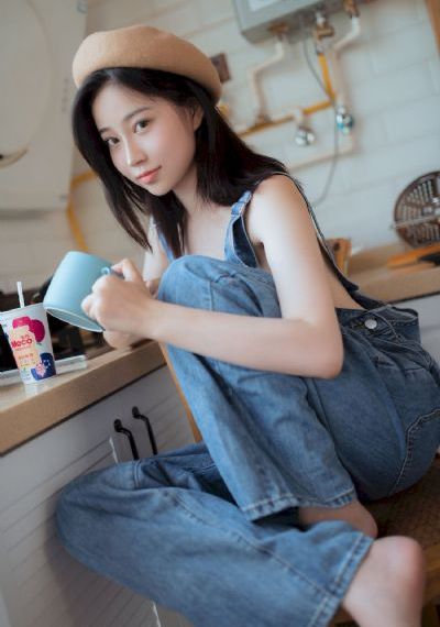 亚洲综合自在线_超清免费全集观看