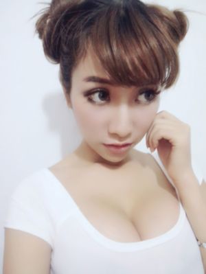 人妻巨大乳挤奶水hd免费看_1080动漫在线观看