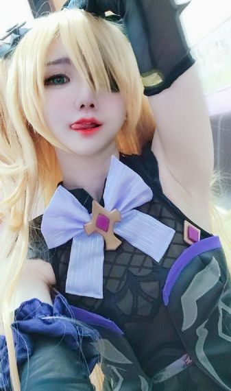a级销魂美女视频在线播放_BD在线播放