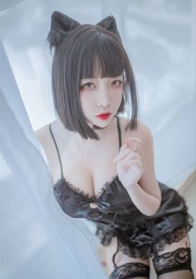 免费吃奶摸下激烈视频直接看_720电影免费在线