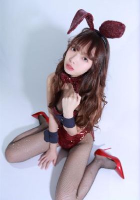 国产欧美一区二区三区奶水_720全集免费播放